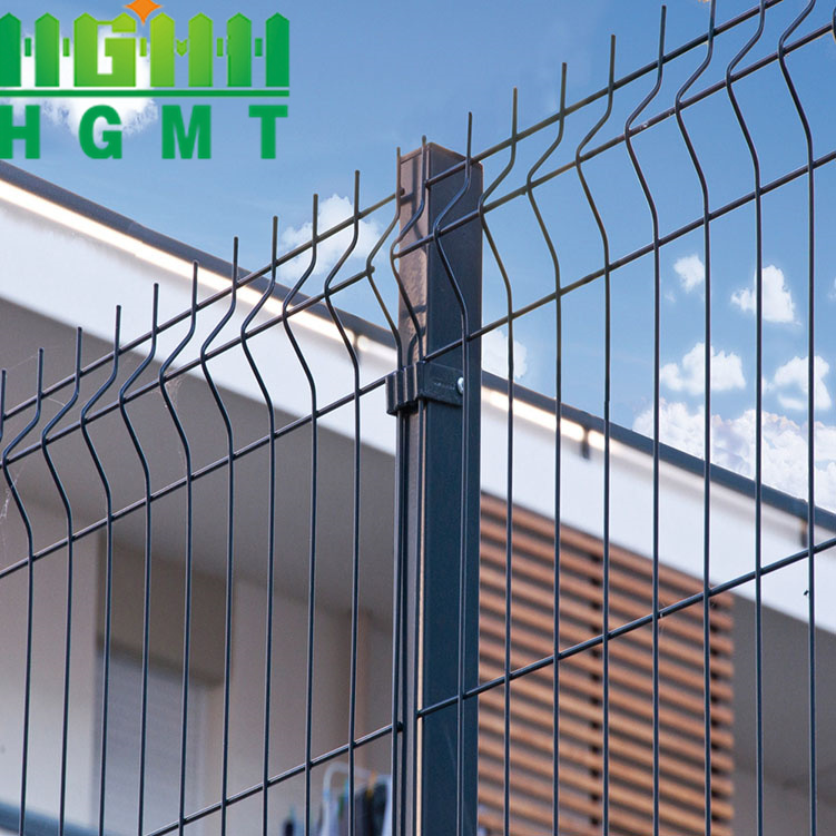 welded mesh fence  (1).jpg