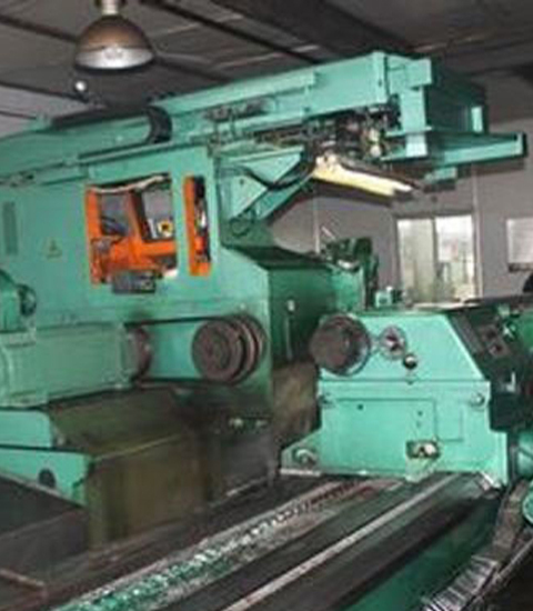 Grinding machine