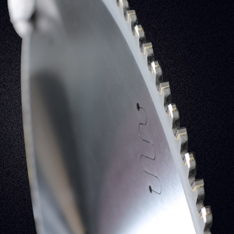 Diamond saw blades for non-ferrous metals