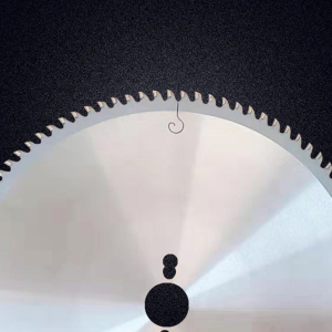 Diamond saw blade for bamboo products